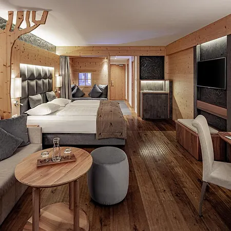 Hotel Masl 4*